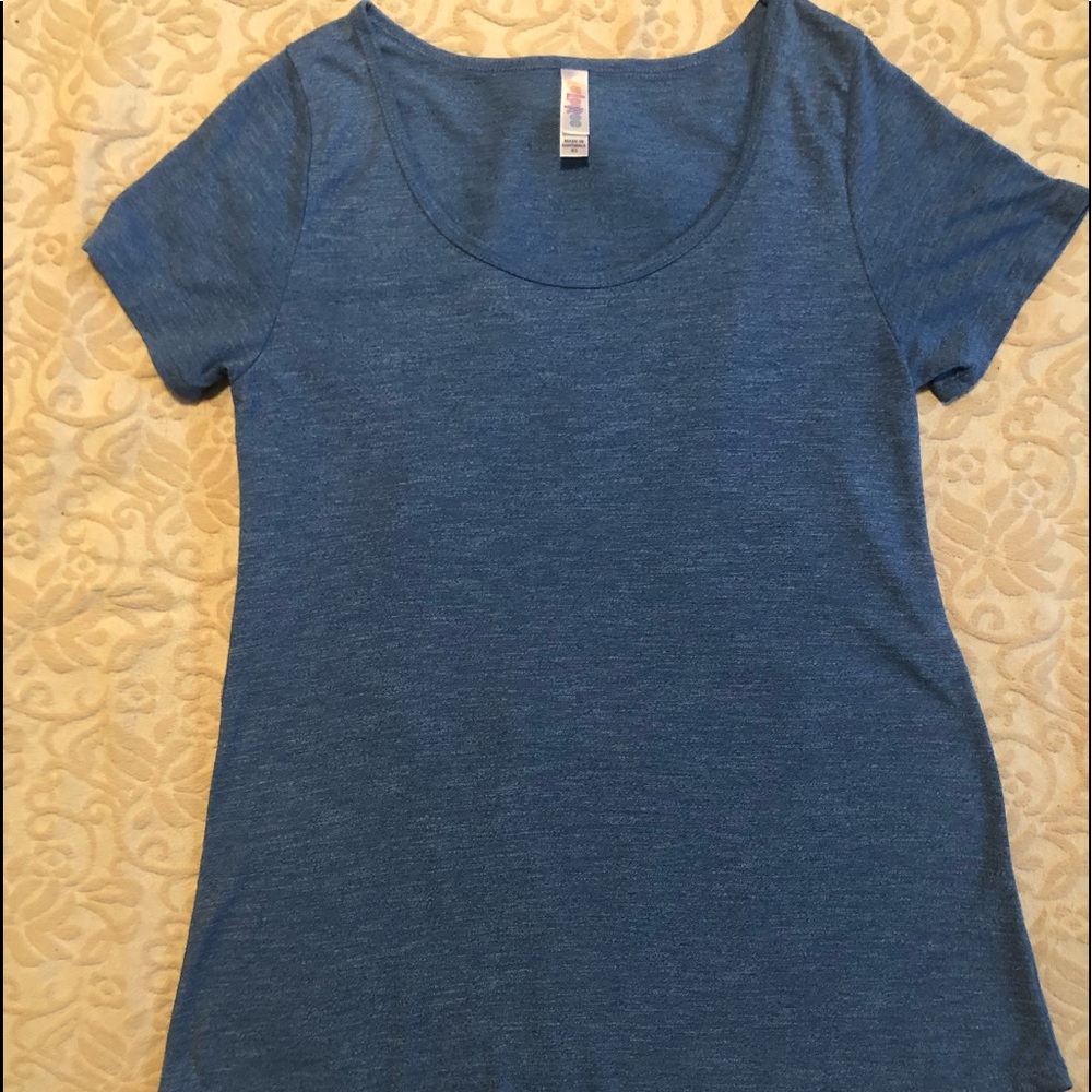 Lularoe shirt